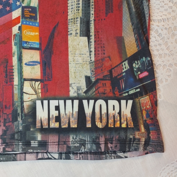 Yves St Laurent Inspired New York Novelty Print Short Sleeve Top Sz M - Picture 4 of 10